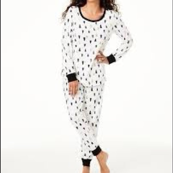 Family PJs Women's Holiday Pajama Set Tree Print - Picture 4 of 16